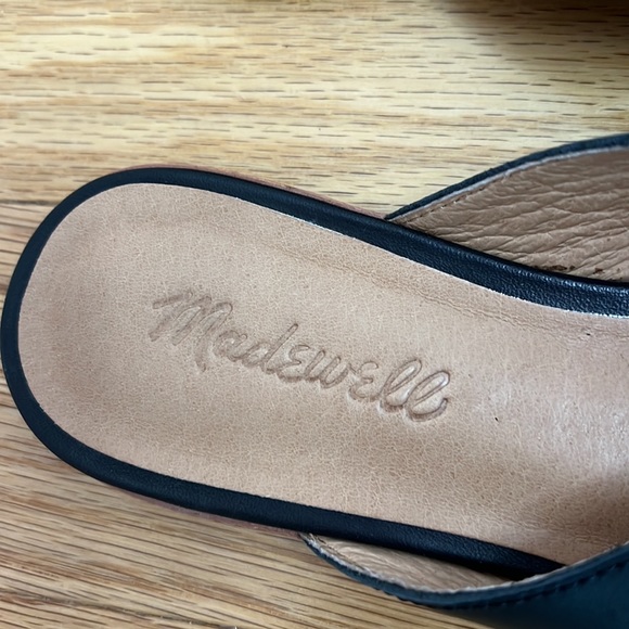 Madewell Black Leather Slides Mules Size 7 - Picture 2 of 5